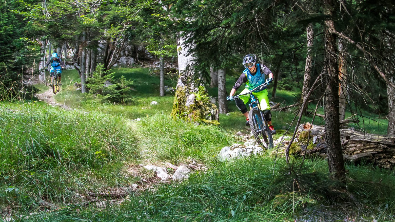 Jura Shuttle Day, journée shuttle dans le Jura Vaudois avec OnCar.ch Jura Shuttle Day, journée shuttle dans le Jura Vaudois avec OnCar.ch