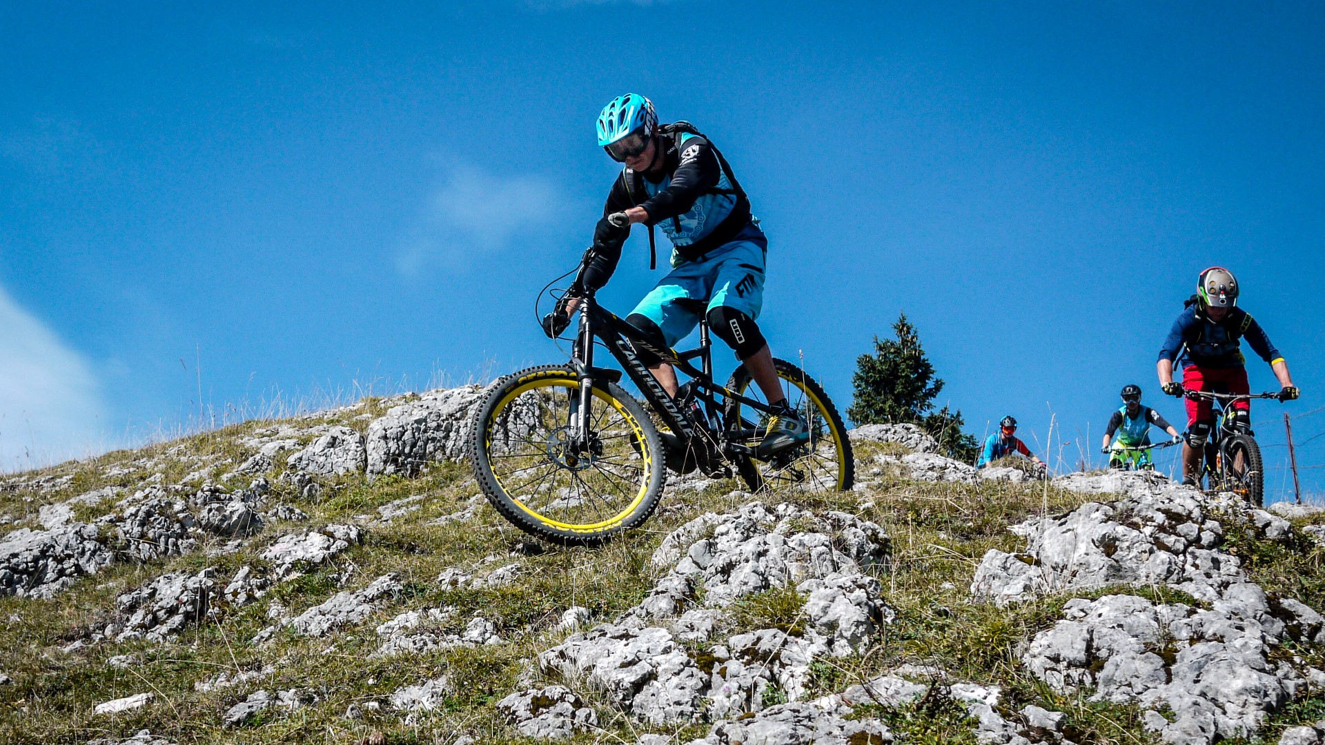 Jura Shuttle Day, journée shuttle dans le Jura Vaudois avec OnCar.ch Jura Shuttle Day, journée shuttle dans le Jura Vaudois avec OnCar.ch