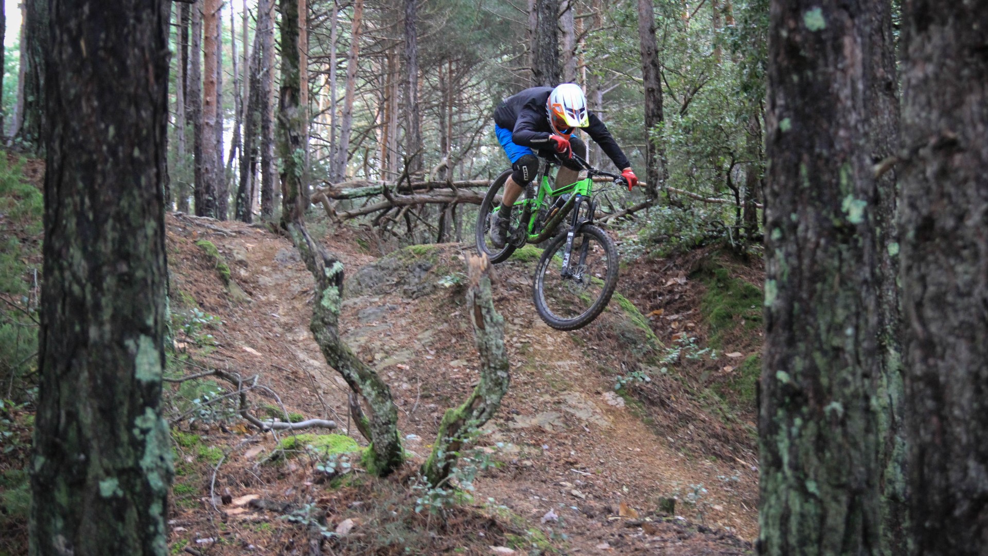 Molini di Triora: enduro au naturel avec FreerideSpirit Molini di Triora: enduro au naturel avec FreerideSpirit