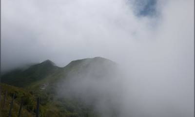 La crête, un poil brumeuse