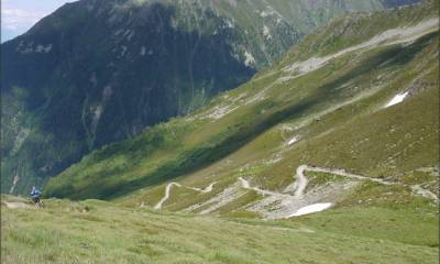 Le 4-cross du début...