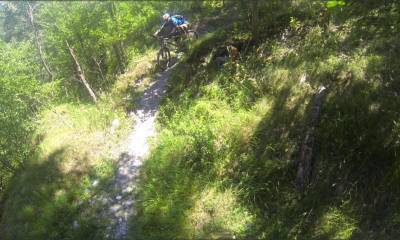 Une des multiples épingles qui mènent à Rive