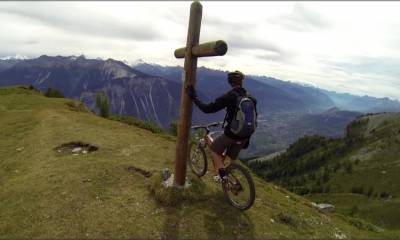 La vallée, depuis Plammis